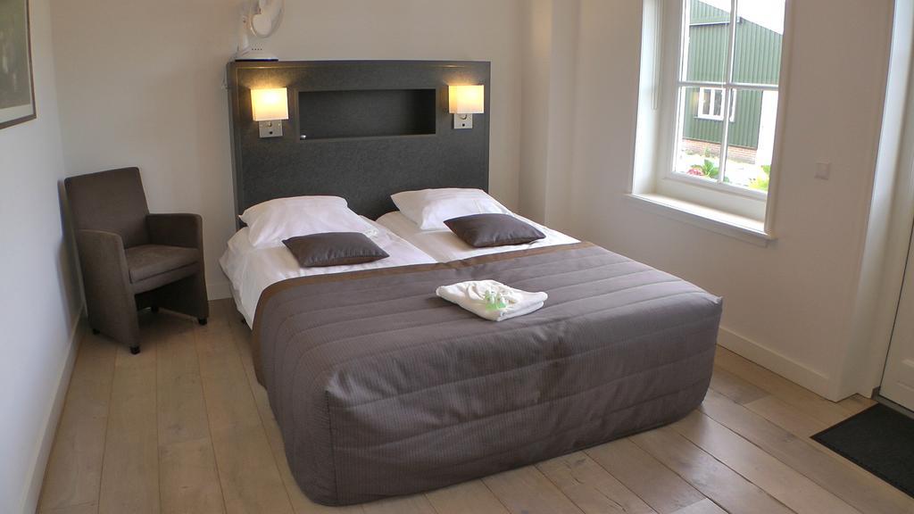 Bed And Breakfast Hoeve Chapeau Katwoude ห้อง รูปภาพ